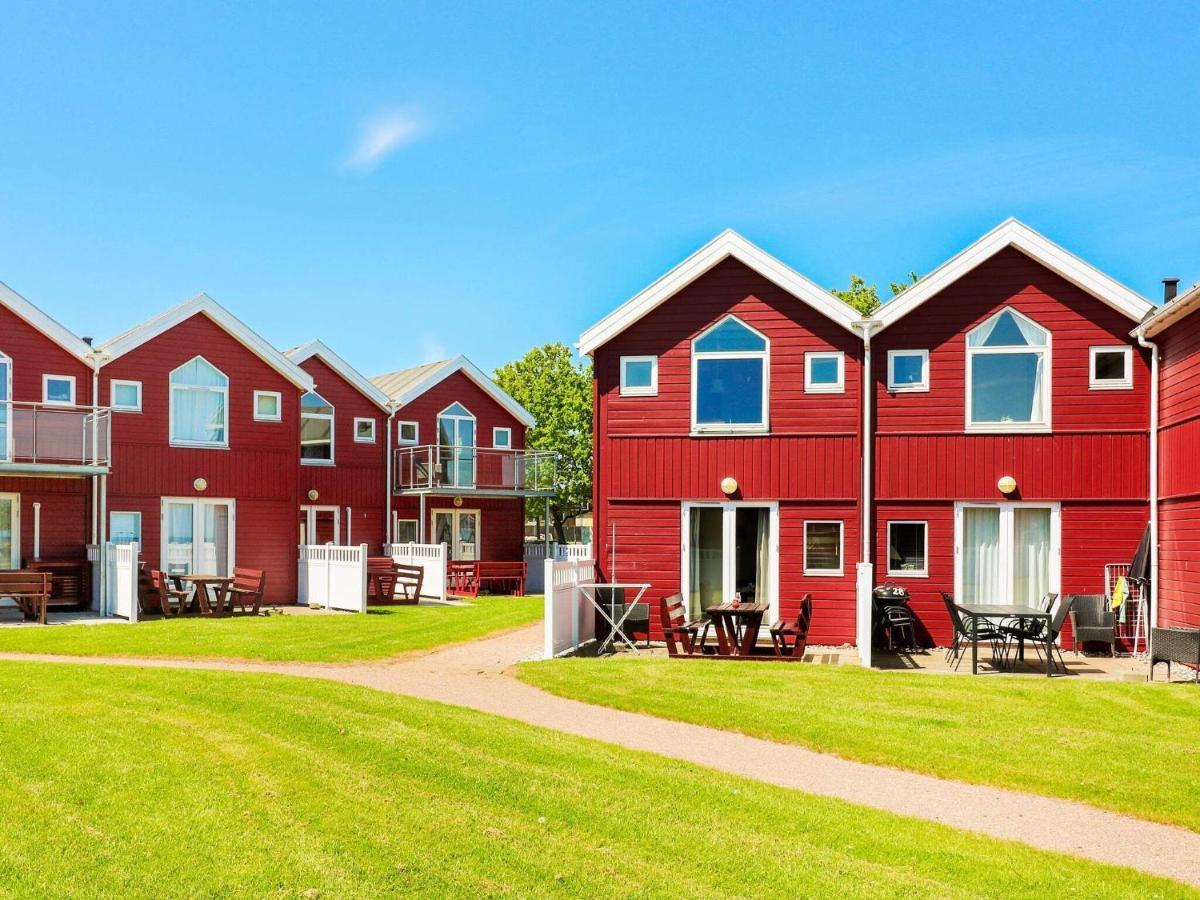 6 Person Holiday Home In Hadsund Exterior photo
